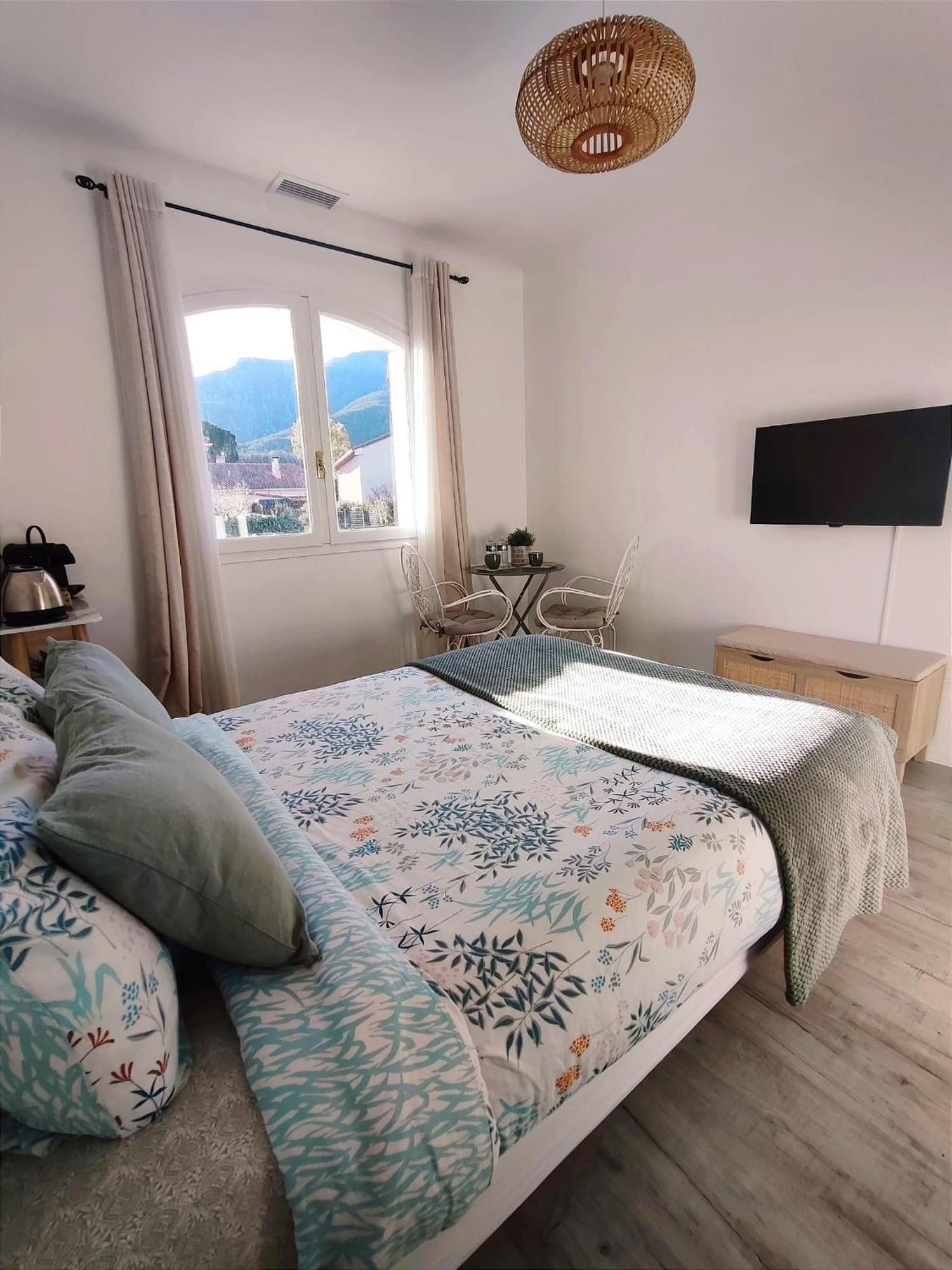 Chambre Climatisee Entre Mer Et Montagne, Avec Sdb Et Wc Privatifs Laroque-des-Alberes Exterior photo